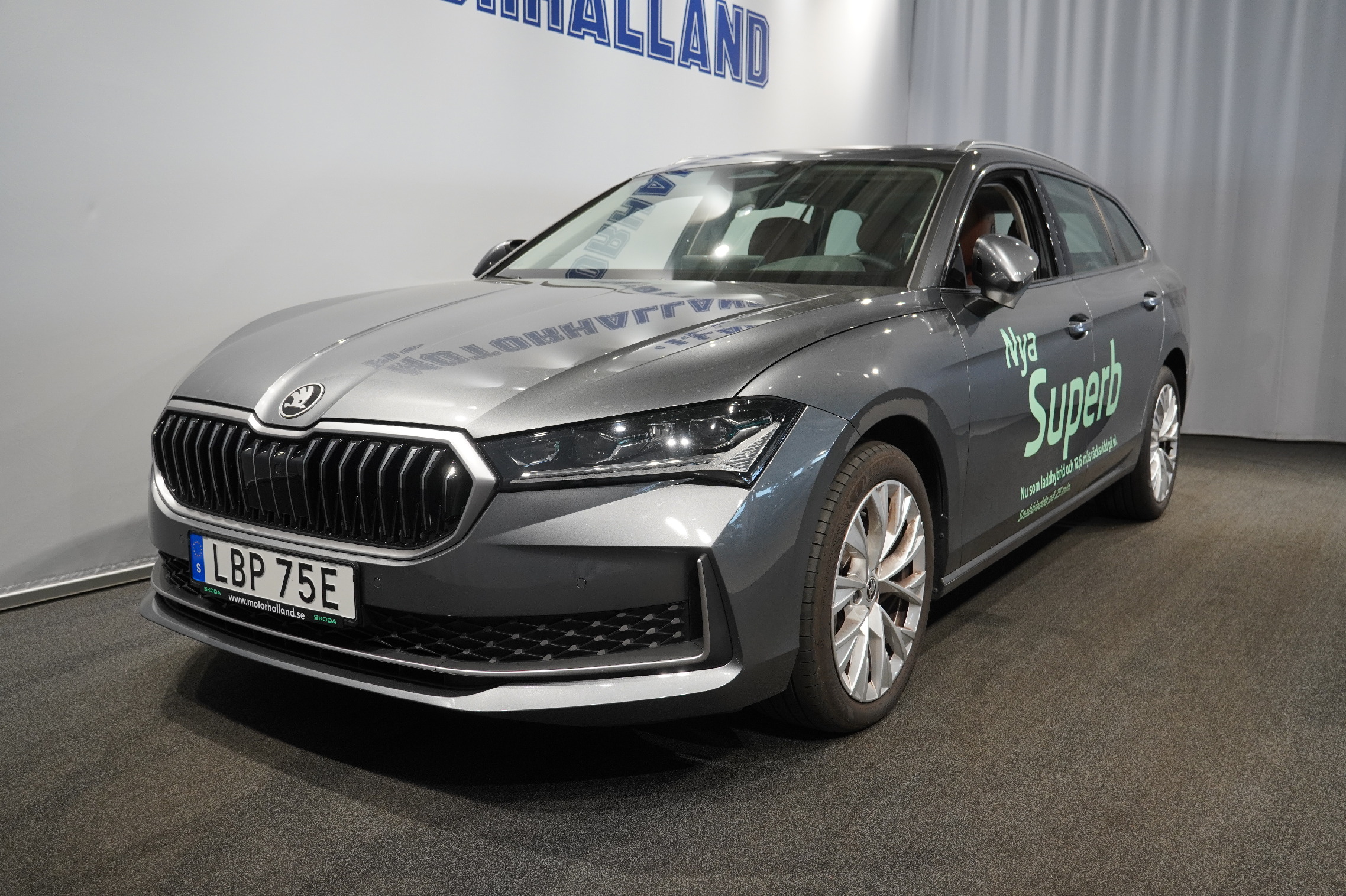 SKODA SUPERB 2.0 TDI 2024